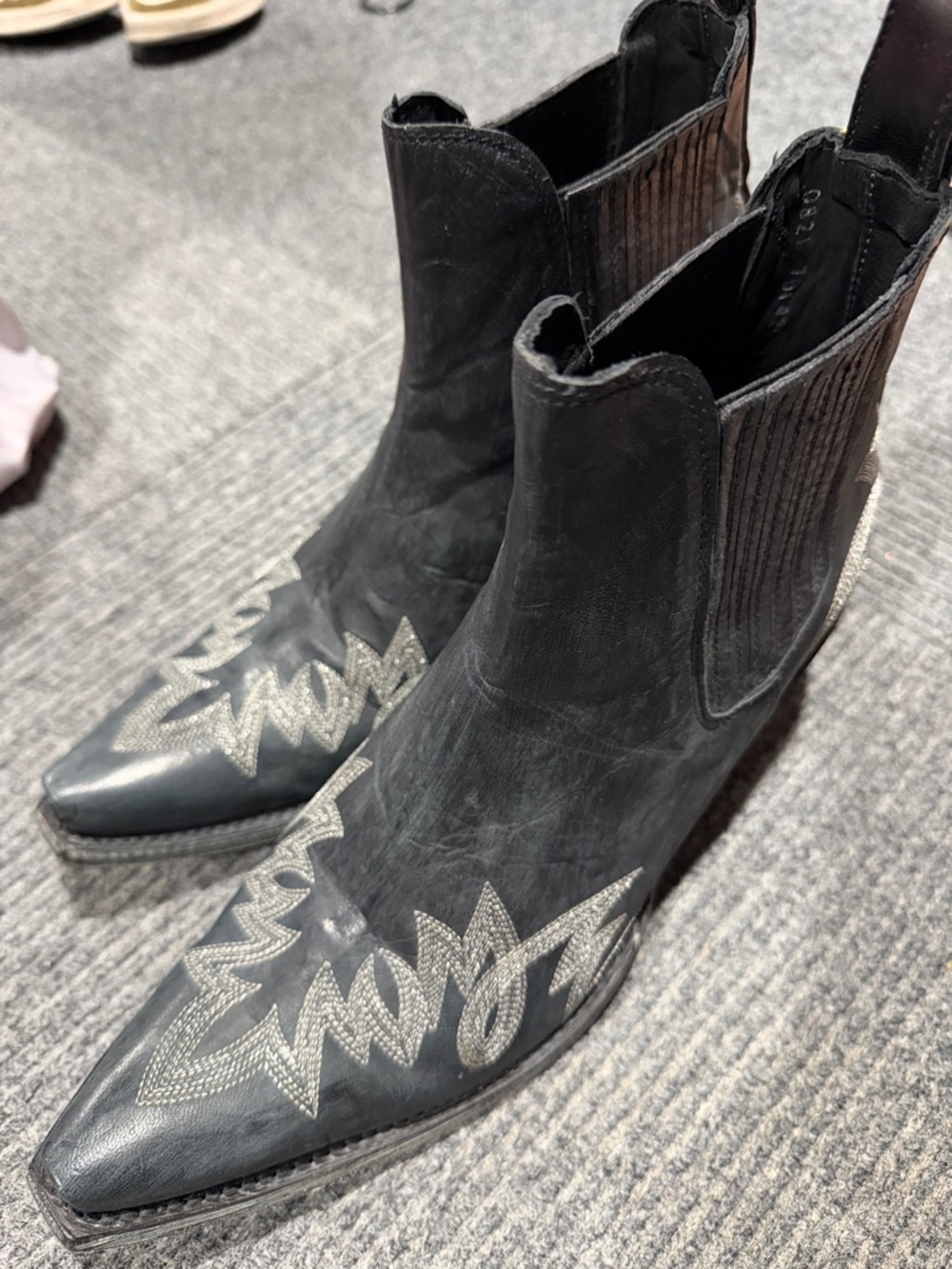 Old Gringo Black Leather Pointed Western Boots with Silver Accent